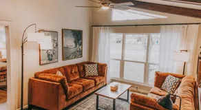 Serene Haven 3BR 2BA With 5 Beds in the Heart of Nederland - Image 2