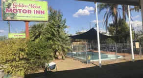 Golden West Motor Inn - Image 5