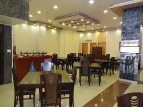 Hotel Sky Towers - Image 3