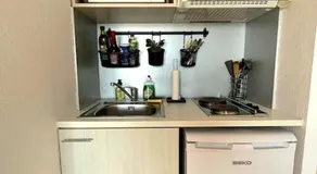 Grand studio avec climatisation, balcon proche gare centre ville - Image 4