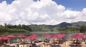 Bunyonyi Safaris Resort - Image 3