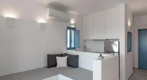 Camvillia Donoussa Village Suites - Image 2