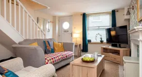 Cosy Cottage - Apple Pie Luxury Escapes - Image 2
