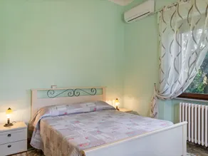 Villa adatta alle famiglie con giardino, barbecue e piscina privata - Image 4