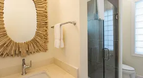 Sorrento Cabana -1 BR, 1 BA Cabana Near Vanderbilt Beach, Perfect for a Relaxing Beachside Escape! - Image 3