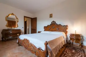 Piano indipendente di una villa - Image 1