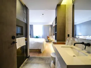 LIVE HOUSE Shanghai Gubei - Image 2