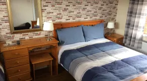 Amore Bed & Breakfast - Image 2
