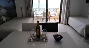 Haraki Beach - Image 2