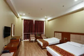 Ronghui Business Hotel - Image 2