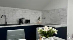 Cumberland Street Apartments by Happy Days - Image 3