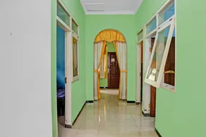 OYO 90729 Sekar Guest House Jember - Image 4