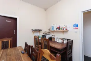 Budget Hostel - Image 3