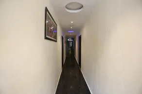 8077 Hotel Madhuban - Image 3
