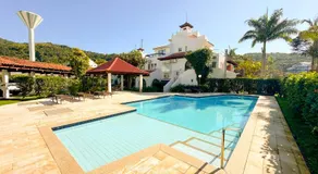 Apto estilo casa em condomínio com piscina na beira da praia - Image 4