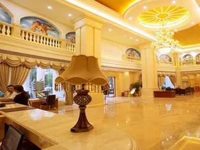 Vienna Hotel Yueyang Zhanqian Road - Image 4