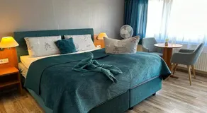 Hotel Oberledinger Hof - Image 2