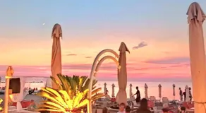 SUN SEA No 3 - Image 3