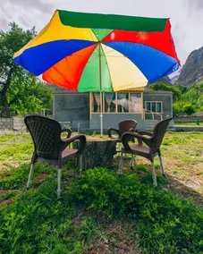 Gulbast House - Image 2