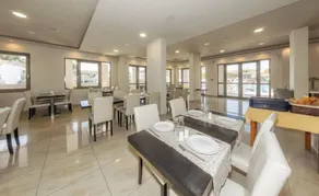Karras Livin - Image 3