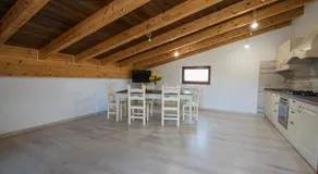 Roberta House - Image 3
