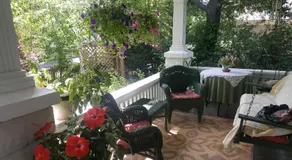 Delano Bed and Breakfast - Image 2