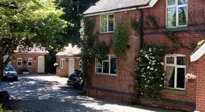 Risley Guest House - Image 3