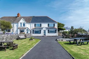 Channel View – 3 Bedroom House - Rhossili Bay - Image 4