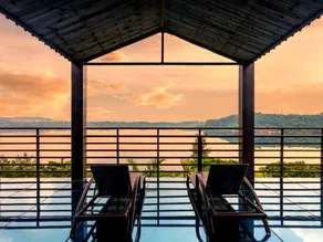 Huguangyan Holiday Hotel - Image 3