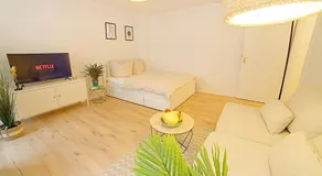 Ruhig - frisch renoviert - zentral - Image 2