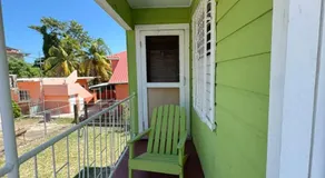 McKay's Hostel Bed & Bath - Image 5