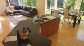 House on the Heights - Image 3