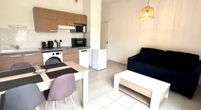 Appartement calme avec exterieur - Image 3