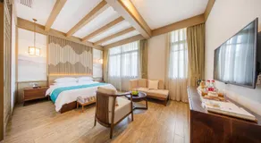 Blossom Hill Yuejingzhuang Hotel - Image 2