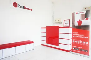 RedDoorz @ Jalan Tanjung Blitar - Image 5