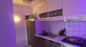 Bright & Spacious 1BR Apartment - Image 4
