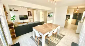 Le Prestige Terrasse-Cocon familial cosy, Billard & Jacuzzi avec vue sur Paris - Image 4