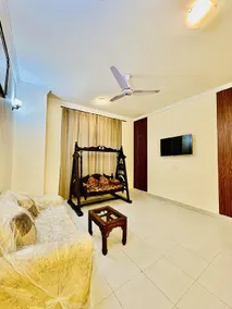 3 Bedroom Luxury Villa in Bahria Town Karachi - Image 2