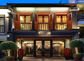 The Scarlet Singapore - Image 4