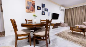 Al Corniche Residence Sea View - Image 3