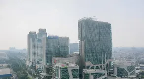 Comfort with City View Studio Tifolia Apartment By Travelio - Image 5
