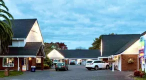 Palm Court Motor Inn - Image 5