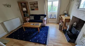 Half-pint Cottage - Image 2