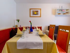 Spacious Holiday Home in Niedernsill with Garden - Image 3