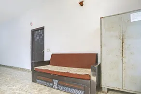Hotel Naveen Stay - Image 4