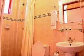 Seasons Airport Hotel - Image 2