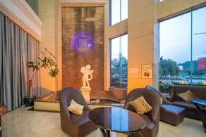 Golden Platinum Lai Hotel （Cultural Park Plaza Store） - Image 2