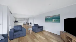 Logans Beach Apartments - BeachHouse - Image 2