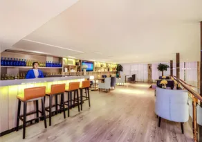 Echarm Hotel Guizhou Xingyi Jushan Avenue - Image 4