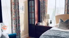 Ashleigh House - Image 2